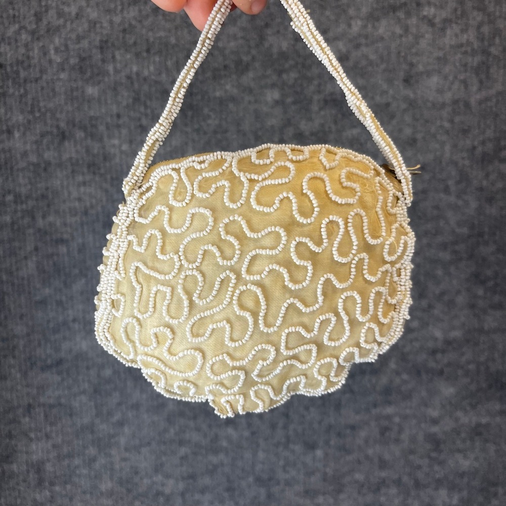 Vintage Handmade Beaded Micro Handbag Coin Champagne Pastel Scalloped Belgium‎ - Picture 3 of 13